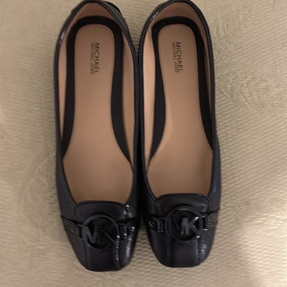 MICHAEL KORS FULTON FLATS